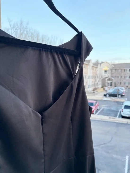 🆕✨ Aidan Mattox Adrianna Papell Black Satin Sheath Dress Midi Size 16 Classic - Picture 9 of 17